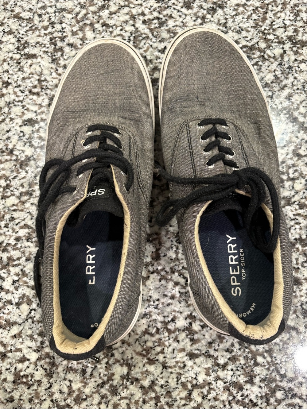 Sperry Men's Gray Canvas Lace-Up Boat Shoes with Black Laces